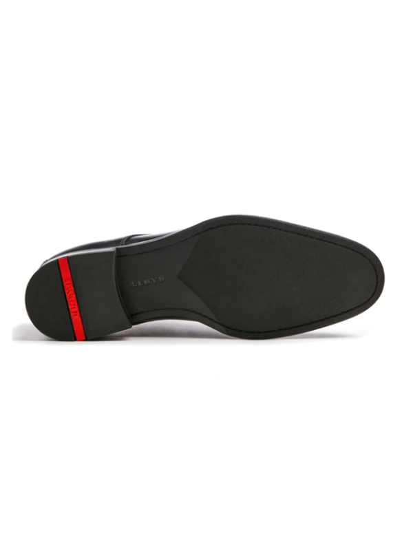 Sabre Dress Shoe in Schwarz on Sale